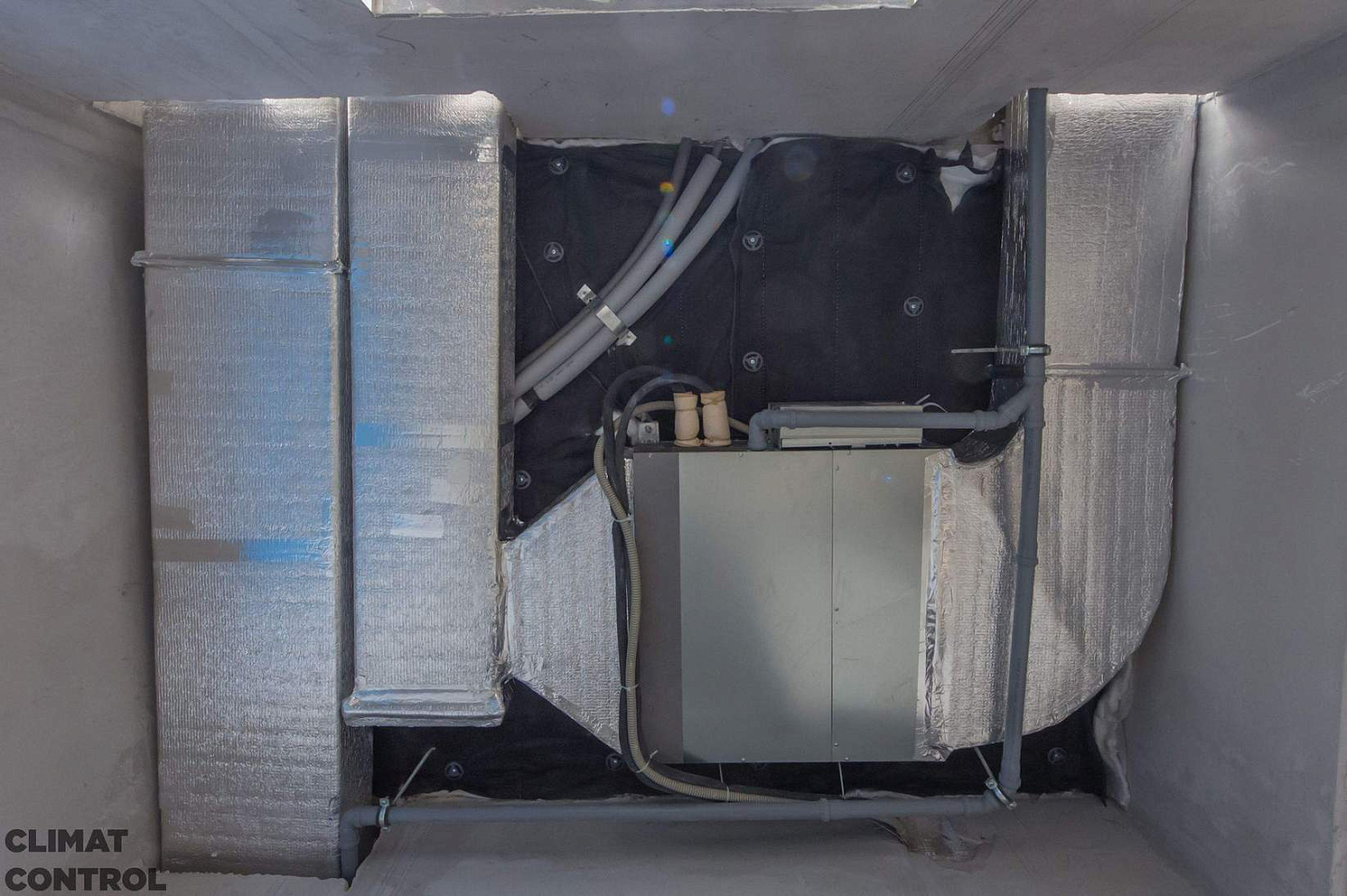 Монтаж канальных кондиционеров в Москве и области