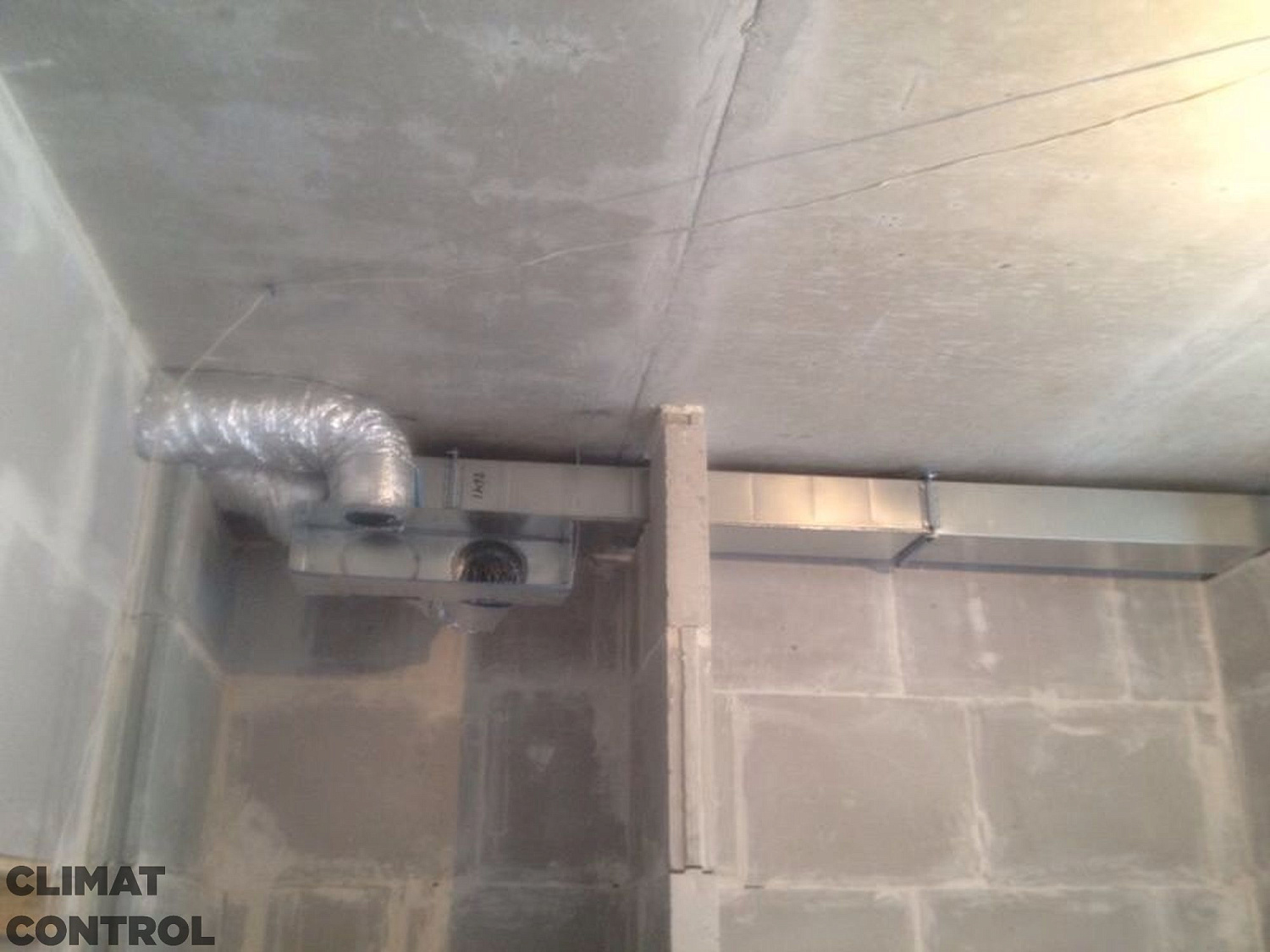 Монтаж канальных кондиционеров в Москве и области