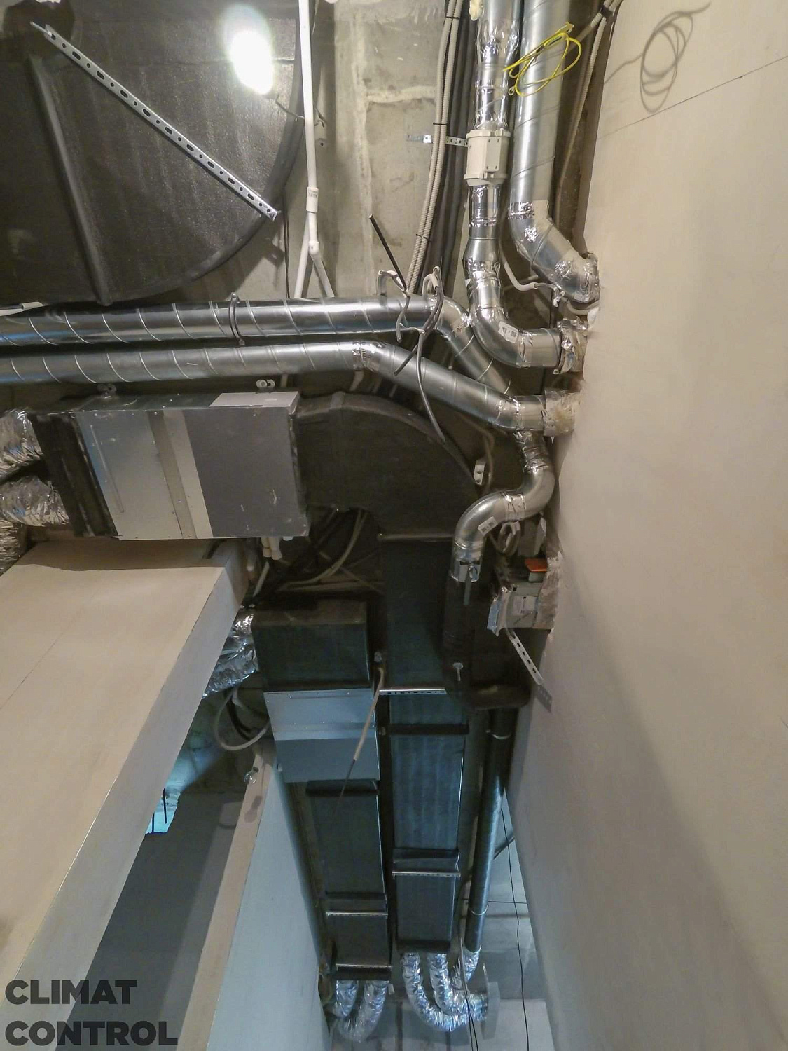 Монтаж канальных кондиционеров в Москве и области